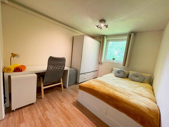 1 Bedroom House Of Multiple Occupation To Rent In Geddington Road, Corby, NN18