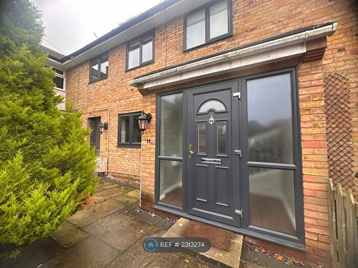 3 Bedroom Terraced House To Rent In Lyndale, Stevenage, SG1