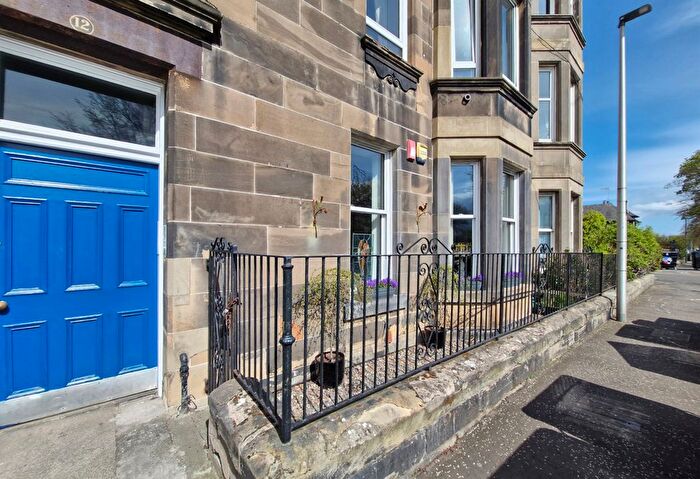 2 Bedroom Flat For Sale In / Links Gardens, Leith Links, Edinburgh, EH6