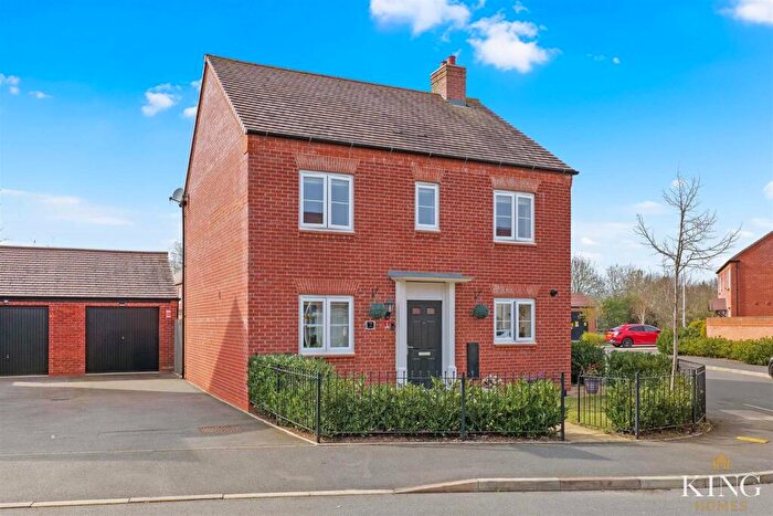 4 Bedroom Detached House For Sale In Spearhead Road, Bidford-On-Avon, Alcester, B50