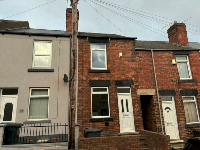 2 Bedroom House To Rent In Cherry Tree Street, Elsecar, S74