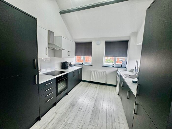 1 Bedroom Apartment For Sale In , Wellingborough Road, Rushden, NN10