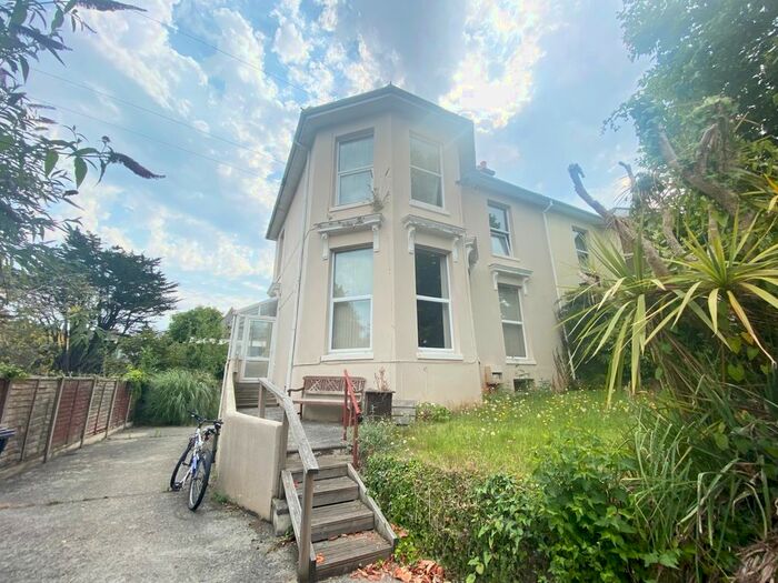 1 Bedroom Flat To Rent In Bridge Road, Torquay, TQ2