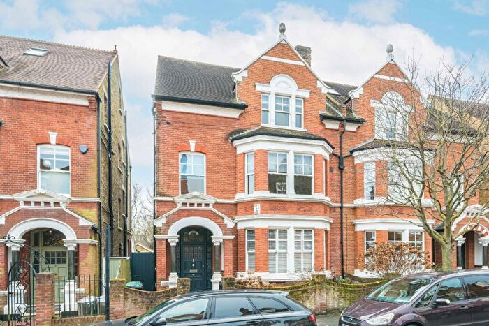 1 Bedroom Flat To Rent In Wexford Road, Balham, SW12