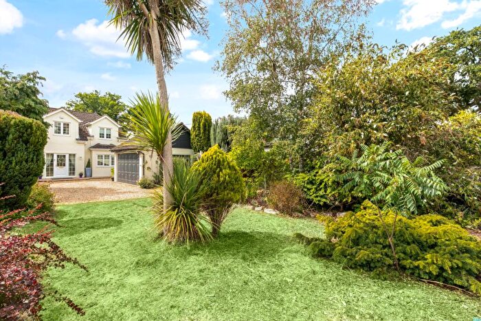 5 Bedroom Detached House For Sale In Nashgrove Lane, Wokingham, RG40