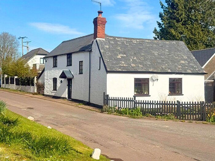 3 Bedroom Cottage For Sale In Salters Cottage, Dingestow, NP25