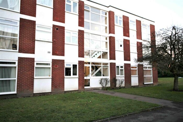 2 Bedroom Flat To Rent In Wentworth Road, Harborne, B17