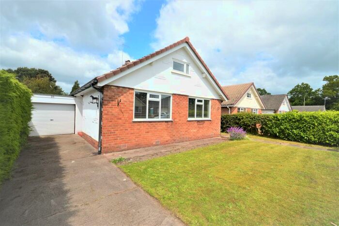 2 Bedroom Detached Bungalow To Rent In Forest Avenue, Goostrey, CW4