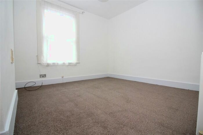 2 Bedroom Terraced House To Rent In Nelson Road, Northfleet, Gravesend, Kent, DA11