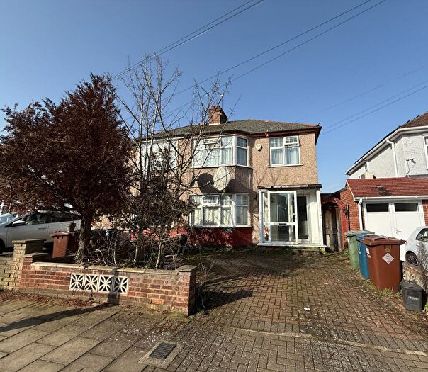 3 Bedroom Semi Detached House For Sale In Manor Road, Harrow, HA1