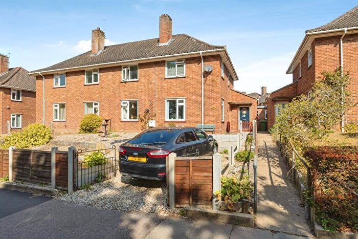2 Bedroom Flat For Sale In North Park Avenue, Norwich, NR4
