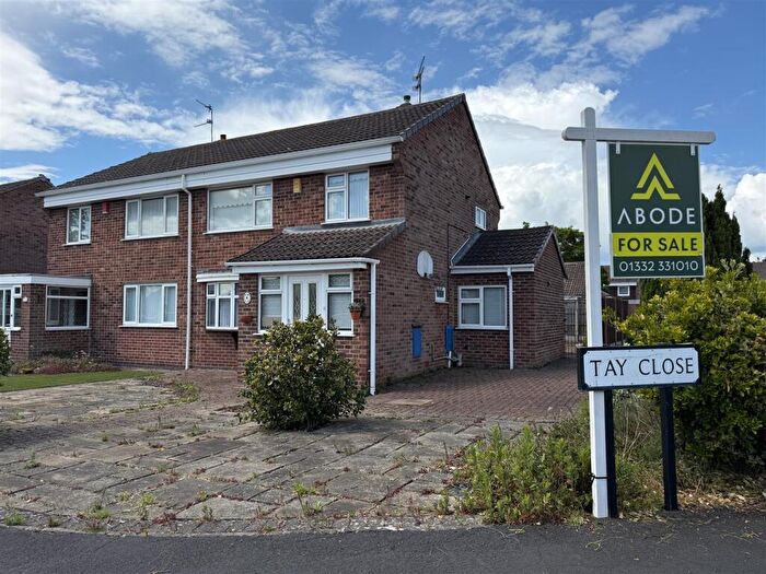 3 Bedroom Semi Detached House For Sale In Tay Close, Stenson Fields, Derby, DE24