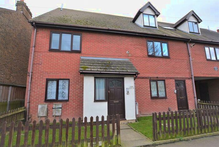 1 Bedroom Flat To Rent In Stromness Place, Southend-On-Sea, SS2