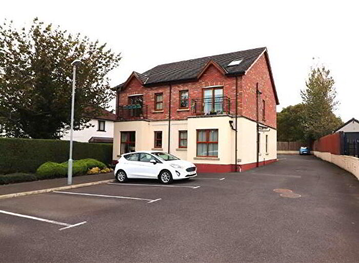 3 Bedroom Apartments For Sale In Lagan Ville Court, Lisburn, BT28