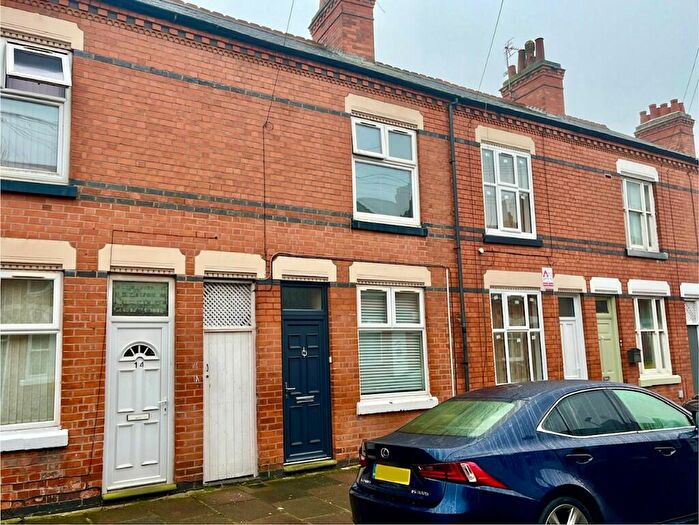 3 Bedroom Terraced House To Rent In Bulwer Road, Clarendon Park, Leicester, Leicestershire, LE2