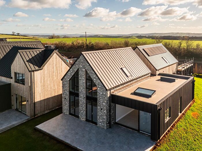 5 Bedroom Detached House For Sale In Copplestone, Devon, EX17