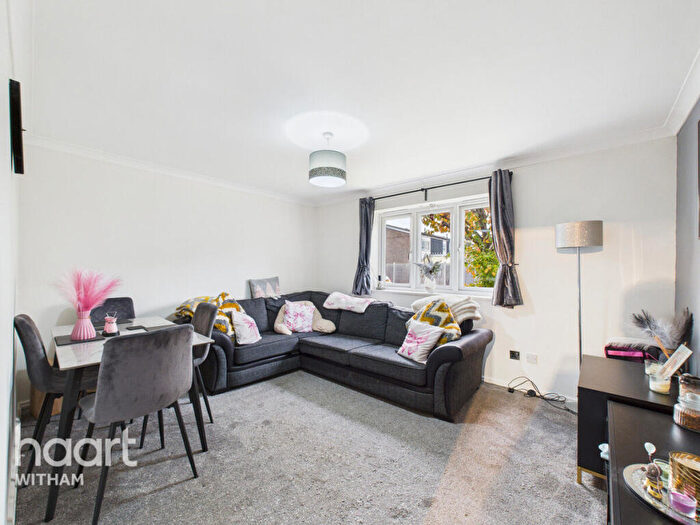 1 Bedroom Apartment For Sale In Wickham Road, Witham, CM8