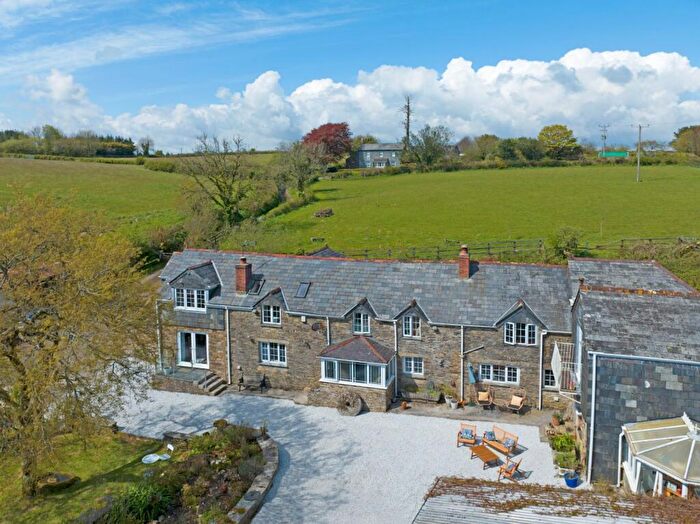 4 Bedroom Detached House For Sale In East Taphouse, Liskeard, Cornwall, PL14
