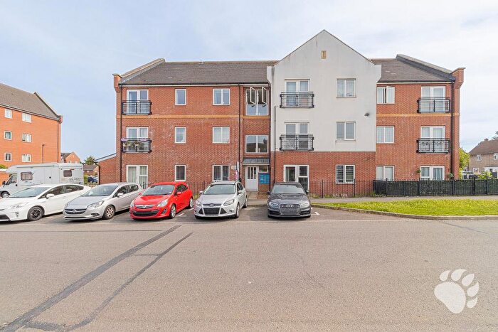 1 Bedroom Flat For Sale In Gough Court, King Edward Road, Laindon, SS15