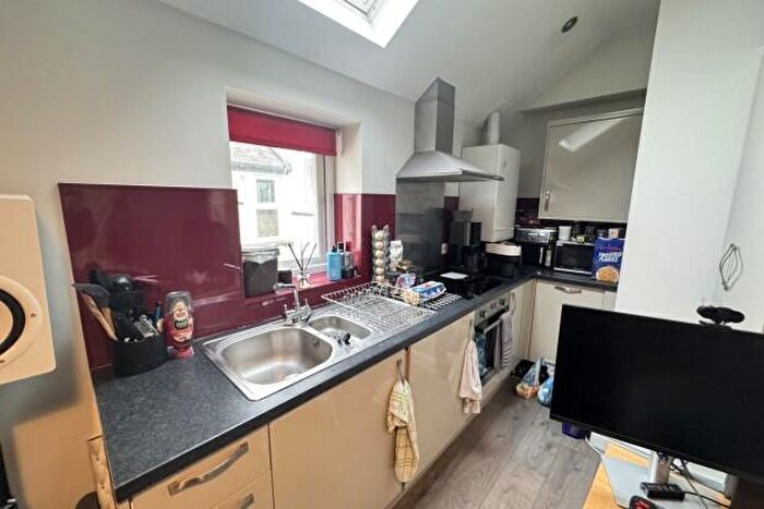 1 Bedroom Flat To Rent In Albany Road Cardiff, CF24