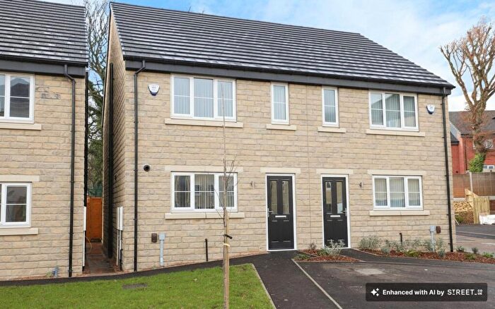 3 Bedroom Semi Detached House To Rent In Gratton Place, Chesterfield, S41
