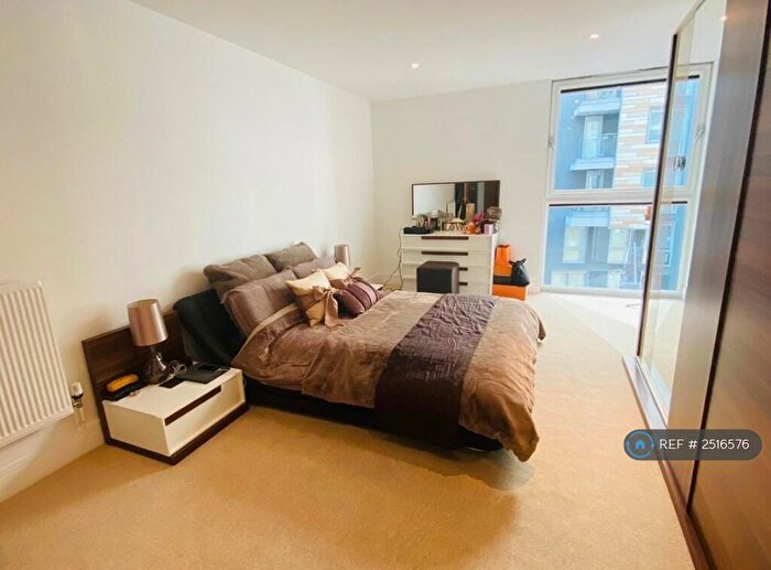 1 Bedroom Flat To Rent In Denison House, London, E14