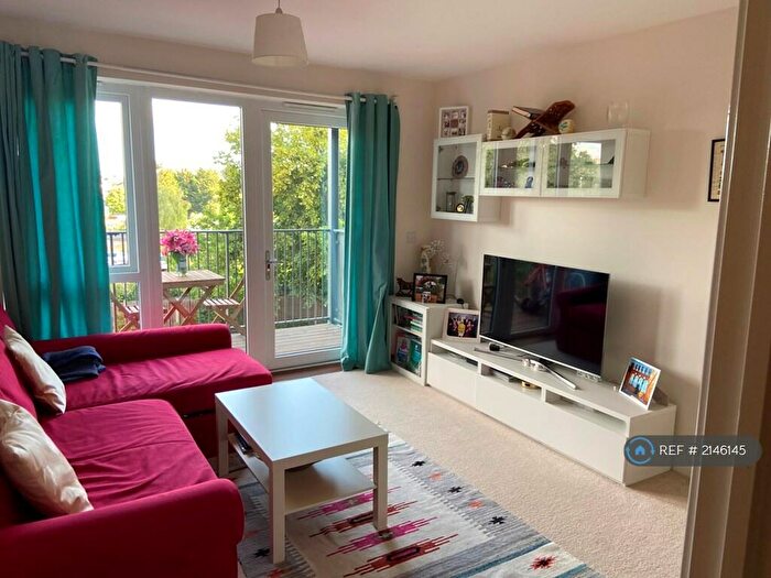 1 Bedroom Flat To Rent In Globe Court, London, NW9