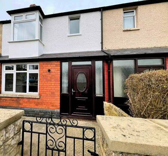 3 Bedroom Terraced House To Rent In Meadow Road, Cirencester, GL7