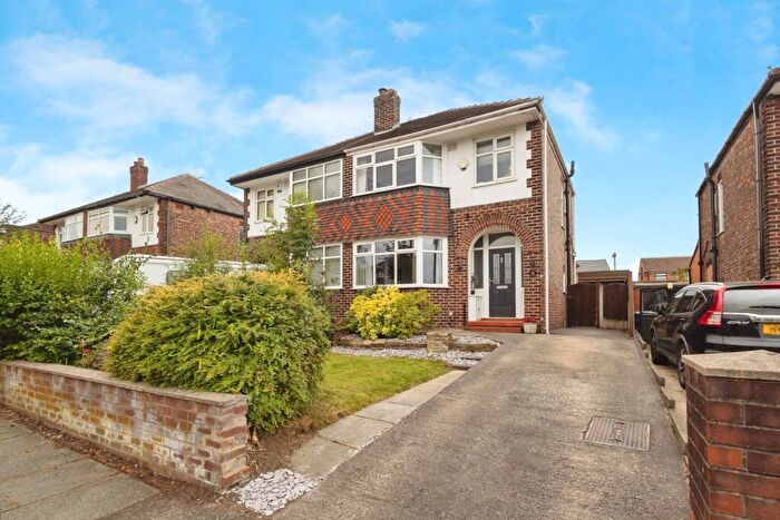 3 Bedroom Semi-Detached House For Sale In Hulme Road, Manchester, Lancashire, M34