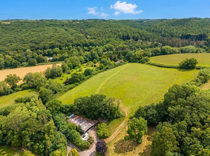 Property For Sale In Nymet Rowland, Crediton, EX17