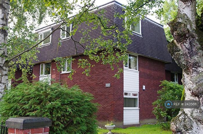 2 Bedroom Flat To Rent In Egerton Court, Worsley, Manchester, M28