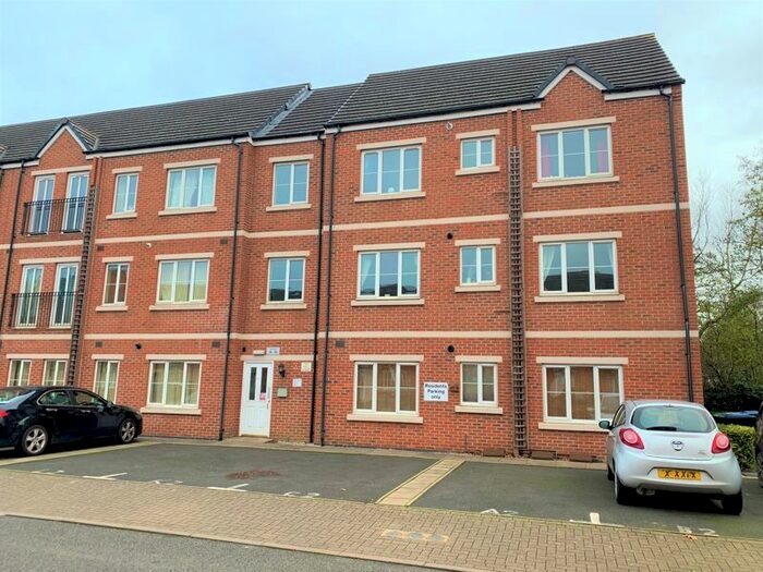 2 Bedroom Flat To Rent In Rea Road, Birmingham, B31