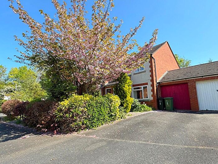 3 Bedroom Semi Detached House For Sale In Golding Way, Ledbury, HR8