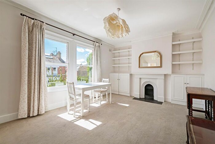 1 Bedroom Flat For Sale In Poplar Grove, London, W6