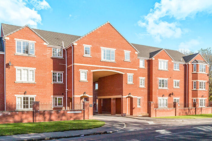 2 Bedroom Flat To Rent In Jossey Lane, Scawthorpe, Doncaster, South Yorkshire, DN5