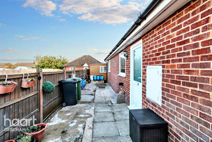 3 Bedroom Detached Bungalow For Sale In Shipdham Road, Dereham, NR19