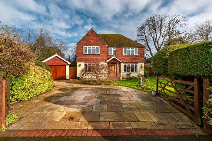 4 Bedroom Detached House For Sale In Middle Street, Brockham, Betchworth, Surrey, RH3