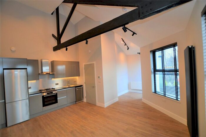 1 Bedroom Flat To Rent In Gipsy Hill, London, SE19