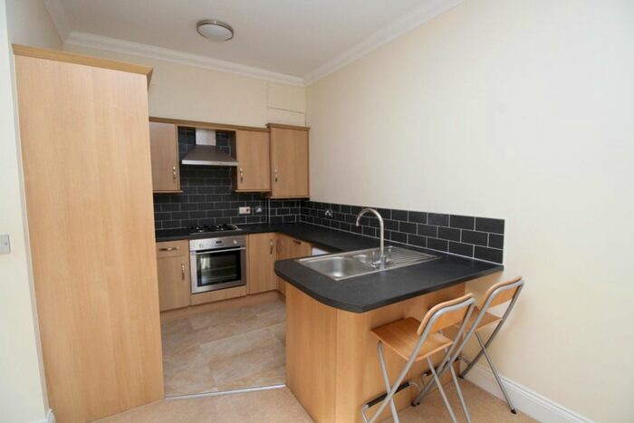 2 Bedroom Flat To Rent In Finkle Street, Cottingham, HU16