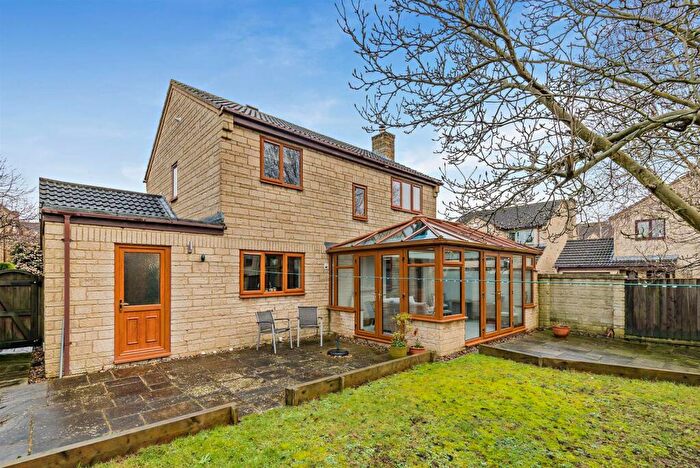 4 Bedroom Detached House For Sale In Cirencester, GL7