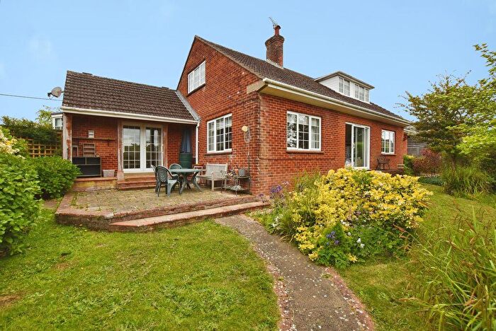 4 Bedroom Bungalow For Sale In Besomer Drove, Lover ***Video Tour***, SP5