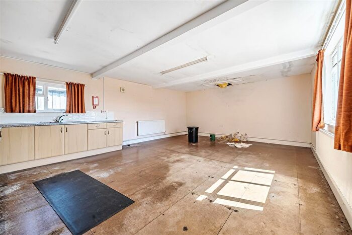 Town House For Sale In St. Ive, Liskeard, PL14