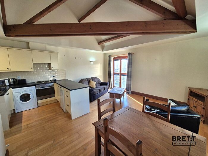 1 Bedroom Flat To Rent In Victory House, Nelson Quay, Milford Haven, SA73