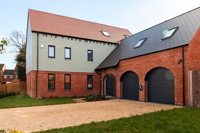 6 Bedroom Detached House For Sale In Desford Road, Kirby Muxloe, LE9