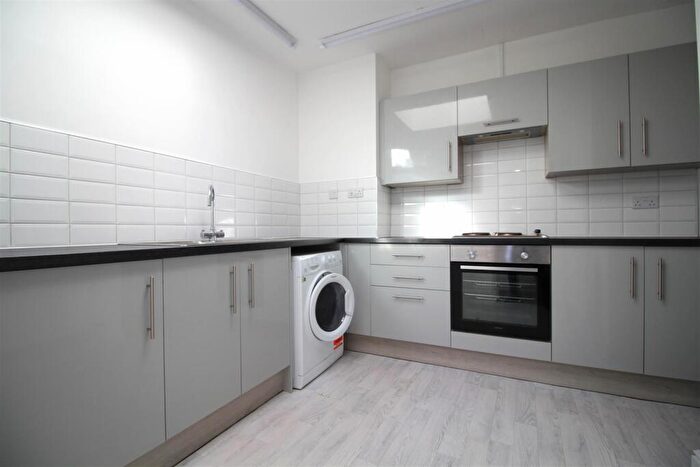 1 Bedroom Flat To Rent In Evington Road, Leicester, LE2