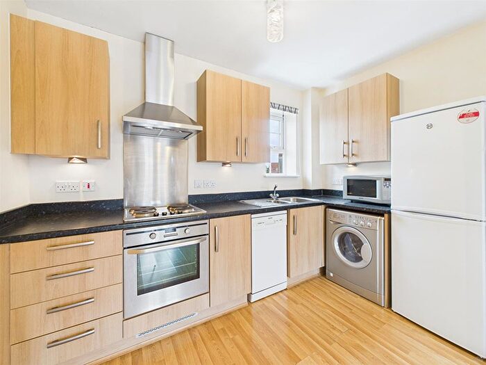 2 Bedroom Flat To Rent In Willow Road, Barrow Upon Soar, LE12