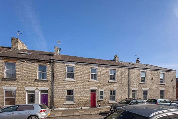 3 Bedroom Terraced House For Sale In Bowsden Terrace, South Gosforth, Newcastle Upon Tyne, NE3