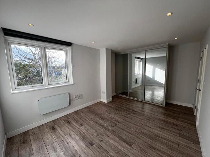 2 Bedroom Flat To Rent In Varis Court, Station Approach Road, Coulsdon, CR5