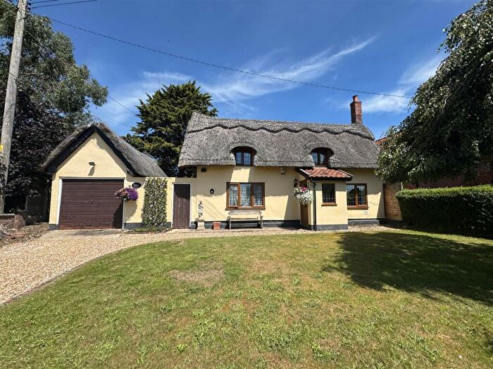 3 Bedroom Cottage For Sale In Smallworth Common, Garboldisham, Diss, IP22