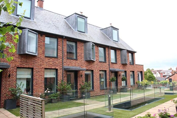 3 Bedroom Terraced House To Rent In Bewick Mews, Hungerford, Berkshire, RG17